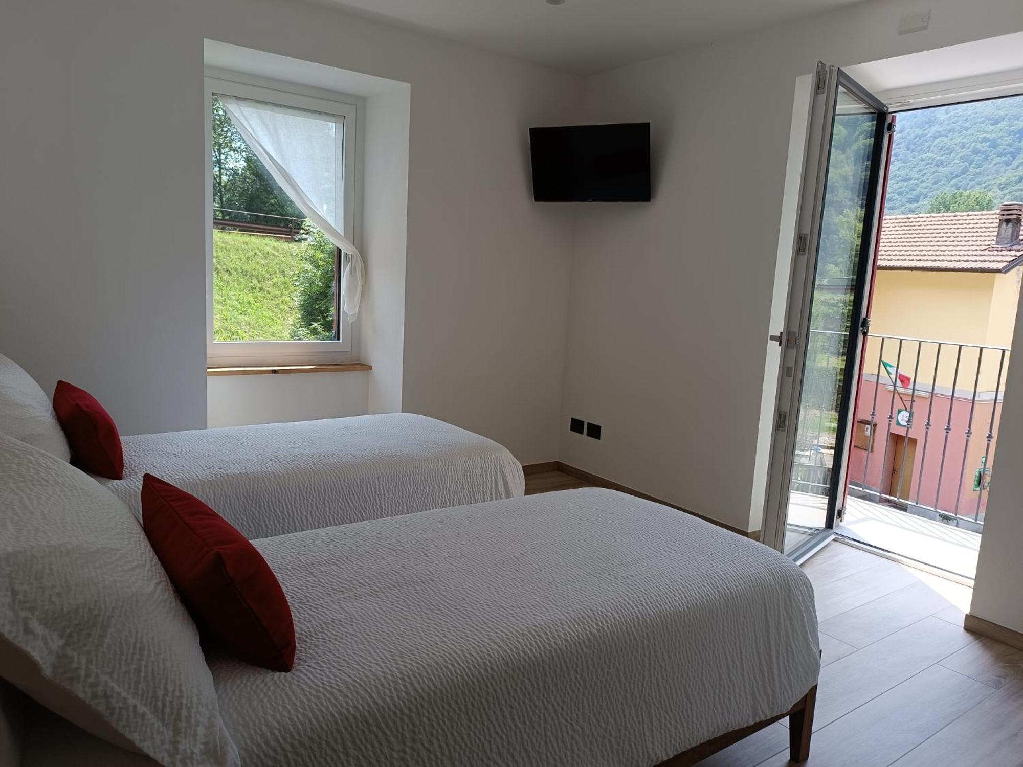 Bed and Breakfast Casa Novecentosei Sonico Экстерьер фото